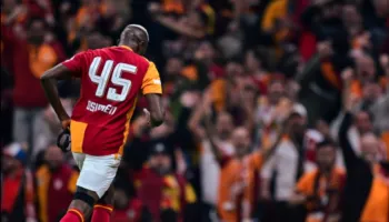 Galatasaray fiton derbin e madh ndaj Fenerbahce. Muriqi luan vetëm minutat e fundit (video)