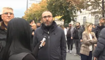 Gazment Bardhi: Jemi në protestë dhe me Protestën