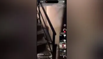Gjejnë përgjues në qeli, shqiptarët përleshen me policinë italiane, videoja transmetohet LIVE