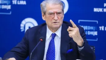 Gjykata Kushtetuese shtyn vendimin për Berishën, mbetet në fuqi “Detyrim Paraqitja”