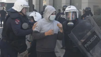 Gjykata liron 22 protestues, 17 arrestime shpallen të paligjshme