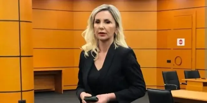 Gjyqtarja që bëhet palë me pushtetin dhe shkel të drejtat e të arrestuarve