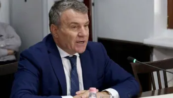 Goditja e bizneseve të vogla/ Eksperti i ekonomise jep “zgjidhjen” për studentët