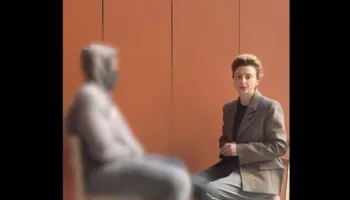 ‘Grushta, shkelma, kudo ishte gjak…’ Dëshmia tronditëse të riut që u dhunua nga policia brenda ministrisë së Arsimit