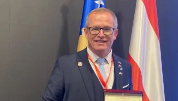 Günther Fehlinger-Jahn i propozon Ramës të largohet përgjithmonë nga pushteti dhe nga Shqipëria