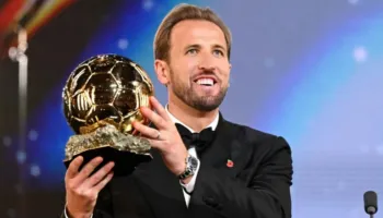 Harry Kane thyen mallkimin 45-vjeçar, kush ishte futbollisti i fundit i Bayernit që fitoi një “Top të Artë”!