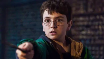 “Harry Potter” rikthehet me dy libra të rinj për McGonagall dhe binjakët Weasley