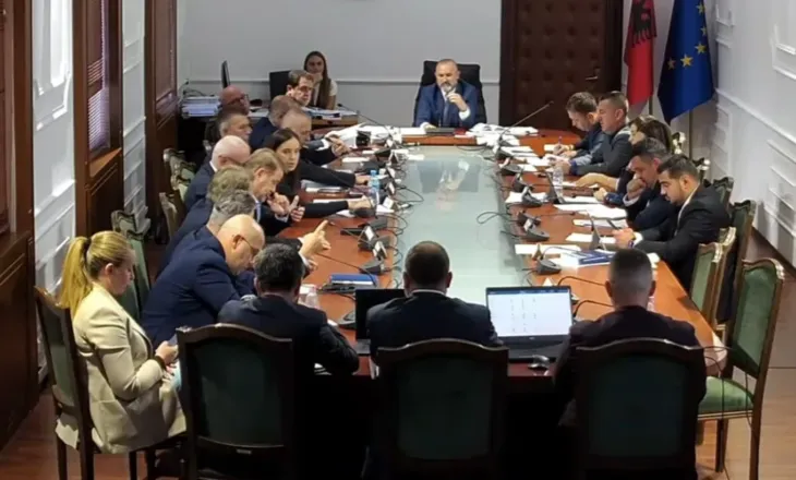 Harta e re territoriale në ‘dorën’ e Kuvendit, Komisioni i Ligjeve miraton ndryshimet, shtohen 6 qytete