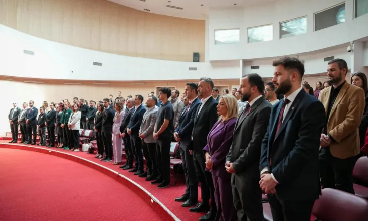 Haxhiu në Ditën e Studentëve: Secili brez e mori Universitetin e Prishtinës nga duart e brezit para tij