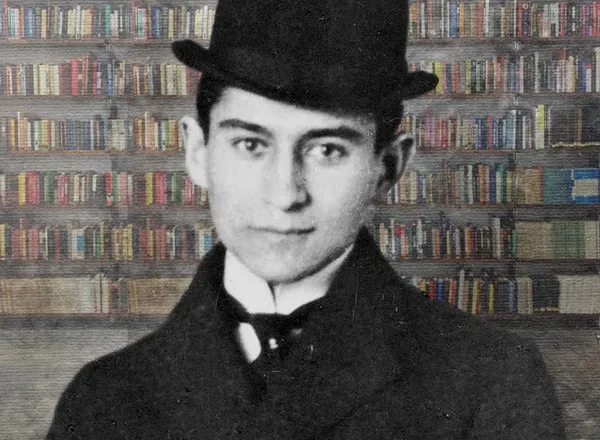 Historia interesante e Franz Kafkës me vajzën e vogël që e kishte humbur kukullën