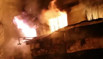 Horror në Tiranë, 35-vjeçari i vë flakën banesës së prindërve të gruas, vdesin bashkëshortët