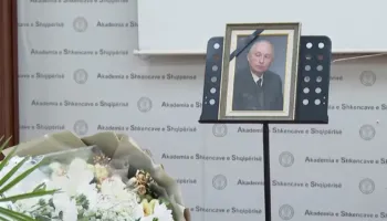 I jepet lamtumira e fundit akademikut Luan Omari, Akademia e Shkencave nderon kontributin e një prej themeluesve të saj!