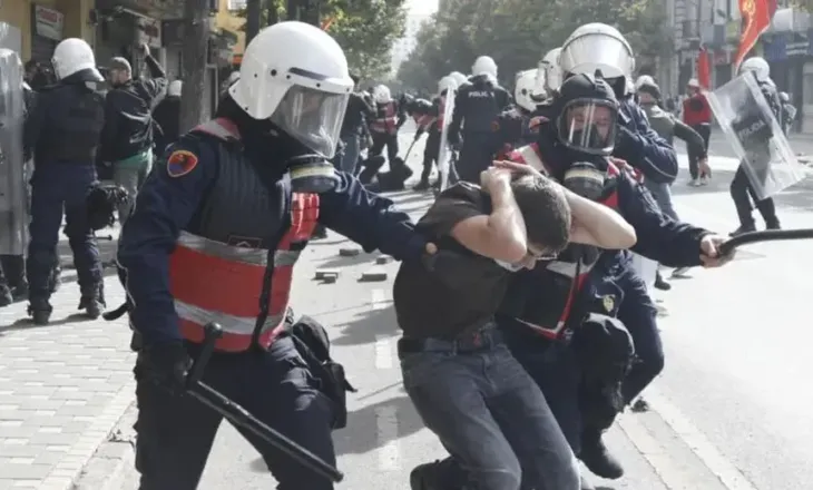 IDU reagon për protestat në Shqipëri: Të ndalet dhuna!