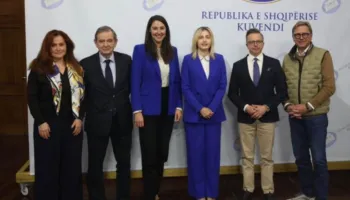 Ina Zhupa takim me eurodeputetët: Kërkojmë qeveri tranzitore pa Edi Ramën