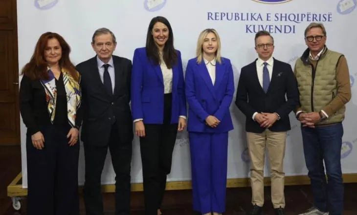 Ina Zhupa takim me eurodeputetët: Kërkojmë qeveri tranzitore pa Edi Ramën