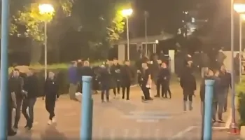 Incidenti në selinë e PD, Koçiu: Dhuna rikthehet aty ku e ka folenë, efektivët iu përgjigjën sulmit me molotovë
