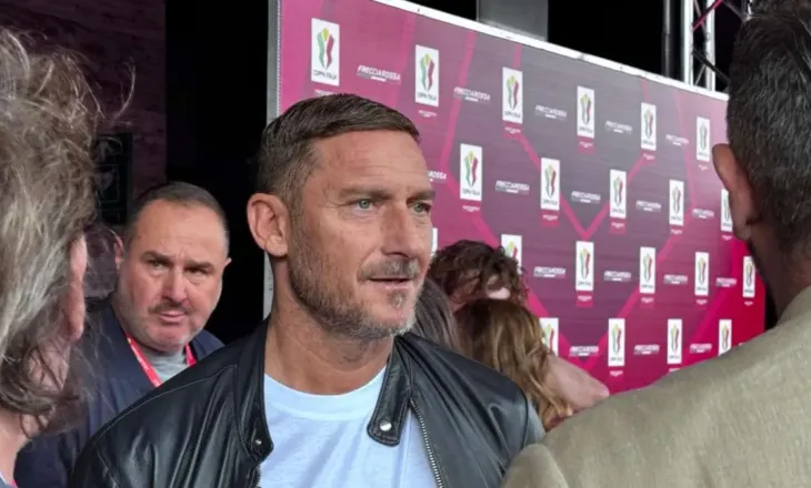 “Interi mund ta fitojë Champions-in”… Totti i thotë sërish “jo” rikthimit te Roma