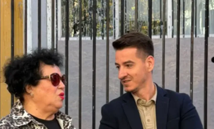 Irini Qirjako në krah të studentëve në protestë: Më flet shpirti