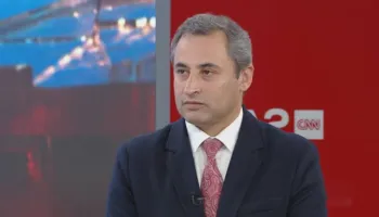 Ish-ambasadori Çejku: Shqipëria duhet të dënojë hapur kërcënimet e Daçiç ndaj Kosovës