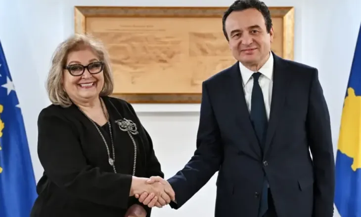 Ish-ministre e Thaçit, ja kush është kandidatja e propozuar nga Albin Kurti për presidente