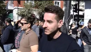 Ish-zv.ministri i Arsimit, Taulant Muka bashkohet me protestuesit: Ditët dhe orët e Ramës janë të numëruara!