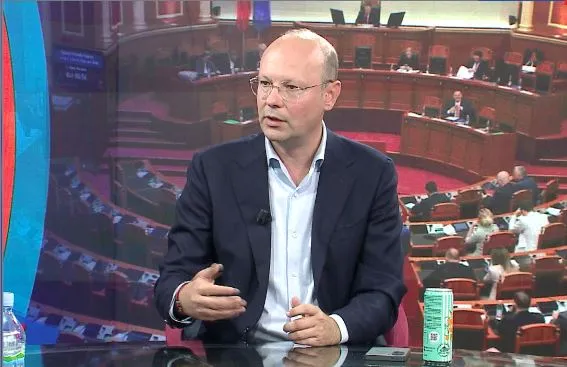 Ivi Kaso: Rama autokrat që duhet larguar, dhunon studentët dhe tallet me qytetarët