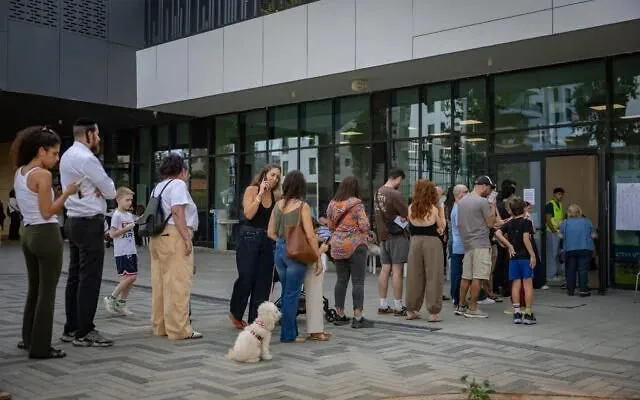 Izrael, pjesëmarrje rekord në zgjedhje: 66.7% e votuesve kanë votuar deri në orën 18:00