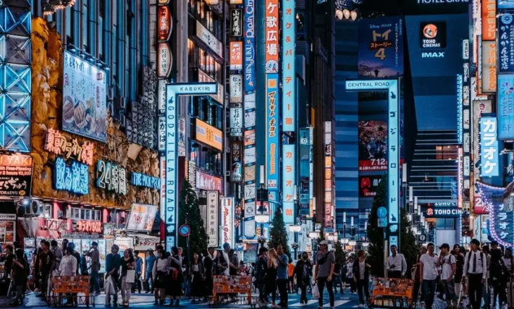 Japonia rrit tarifën e qëndrimit të përhershëm me 20 herë –