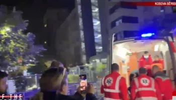 “Jo në emrin tim”, sërish protestë në Prishtinë, tensione para Kuvendit të Kosovës! Kërkohet miratimi i Ligjit për Specialen