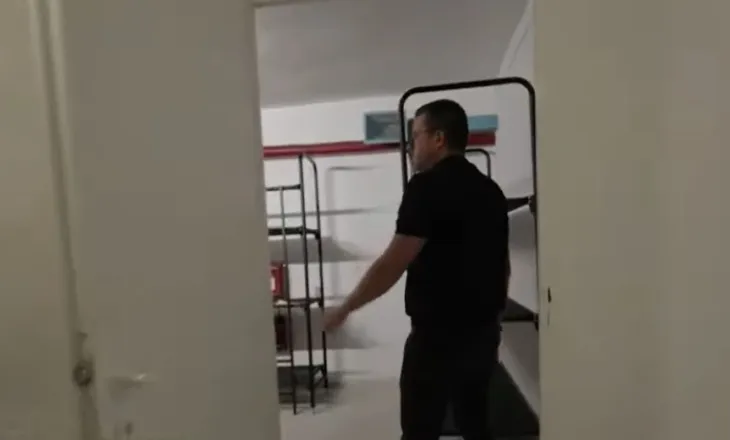 Kambanat e luftës, Polonia nis mobilizimin dhe stërvitjen e popullatës! Hapen qendrat strehimore për 23 milionë njerëz nga frika e sulmit rus
