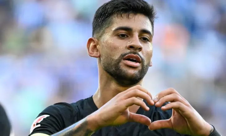 Kapiteni i ri i Argjentinës zgjedh se kush duhet të mbajë numrin 10, pas largimit të Messi-t