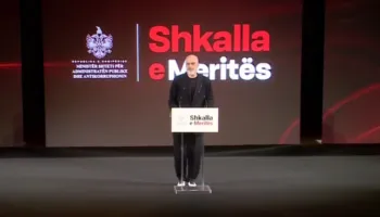 “Karriera do varet nga performanca”- Rama prezanton “Shkallën e Meritës” dhe paralajmëron “ata që nuk punojnë”: Transformim i Administratës