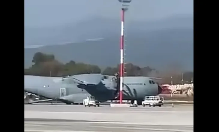 Këlliçi: Dy makina ujëhedhëse në Rinas, Rama po përgatitet të godasë protestuesit!