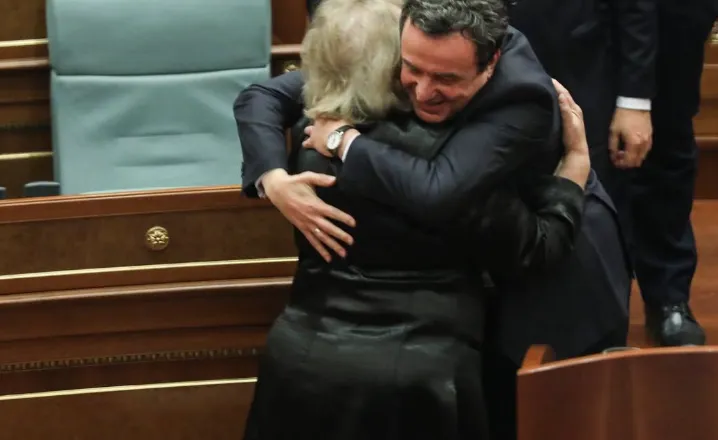 ”Kemi shumë punë përpara”, Kurti: Kemi Presidente të re, lajmi më i gëzuar