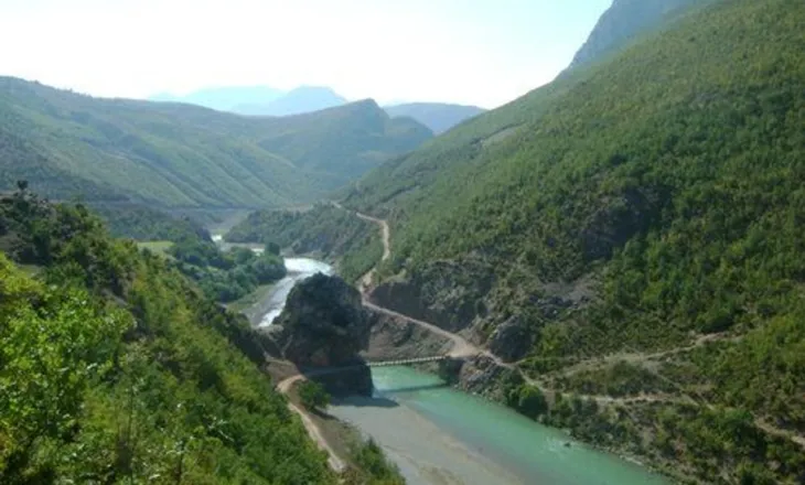 Kishte humbur para tre muajsh, gjendet trupi i pajetë i 80-vjeçares në lumin Drin