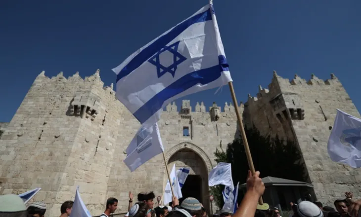 Kolumbia do të zhvendosë ambasadën e saj në Jerusalem –
