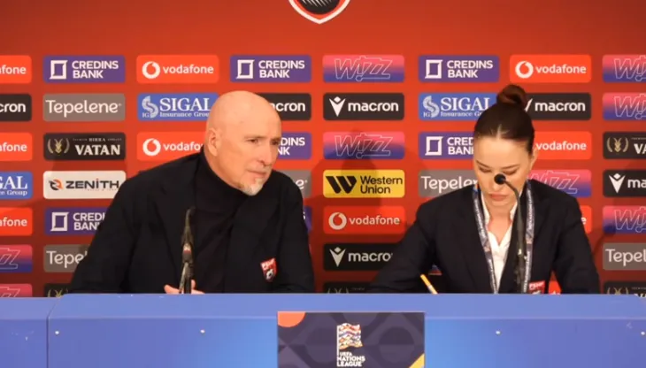 Konferenca e trajnerit Maran pas humbjes në Finlandë (live)