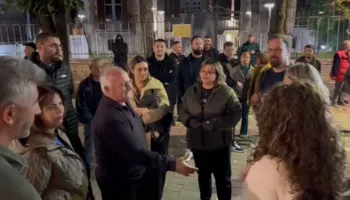 Korça në protestë, studentët paralajmërojnë bojkotin e mësimit