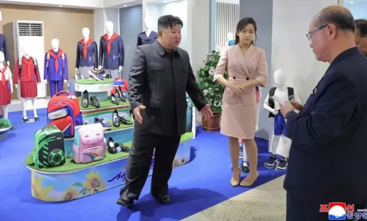 Koreja e Veriut publikon foto të Kim Jong Un – pse vazhdojnë të qarkullojnë thashethemet për vdekjen e tij?