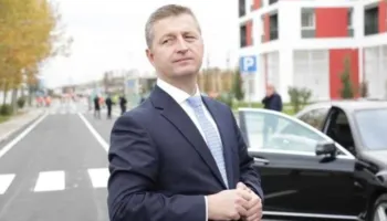 Kosovë/ Arrestohet Valon Lluka, ish administratori i Aeroportit të Vlorës! Akuzohet për mashtrim