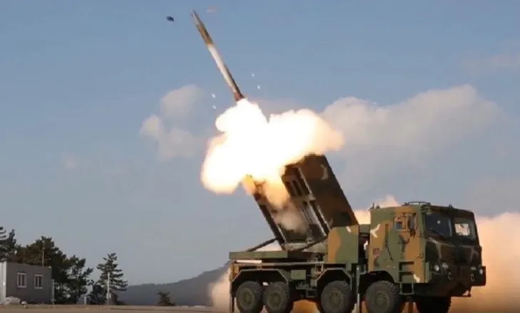 Kroacia blen 18 sisteme raketore