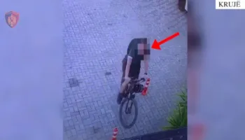 Krujë/ Polaku bën namin duke vjedhur në Krujë – Ikën me biçikletë por….