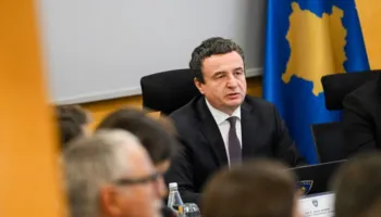 Kryeministri Kurti: Nuk ka pengesa ligjore për nismën për ndryshimin e Ligjit për Specialen (Hagës)