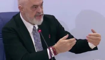 “Kurrë s’do të arrijnë ta marrin pushtetin”, Rama-studentëve: Kush shkatërron do të pagojë, do përndiqen nga hija e shtetit