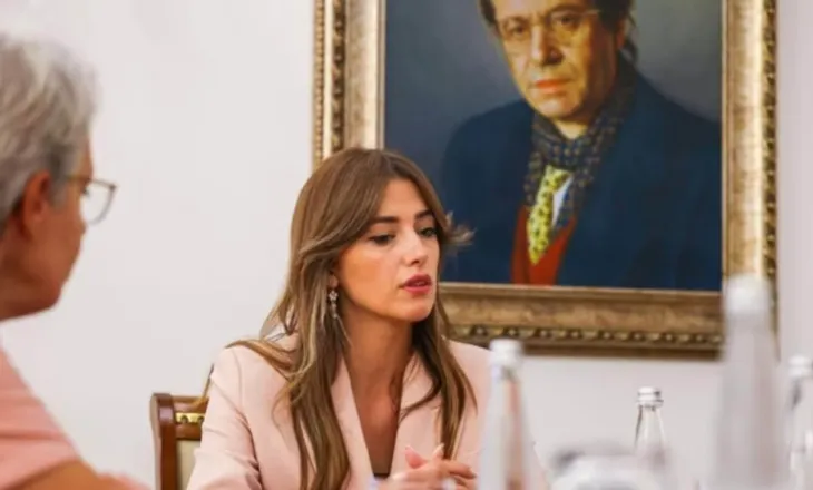 Kush mbetet në krye të shtetit nëse Kosova nuk e zgjedh presidentin sot?
