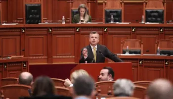 Kuvendi/ Balla i përgjigjet Berishës dhe Opozitës: Sa herë që Kosova ka nevojë për Shqipërinë, Saliu thërret sulm ndaj institucioneve demokratike!
