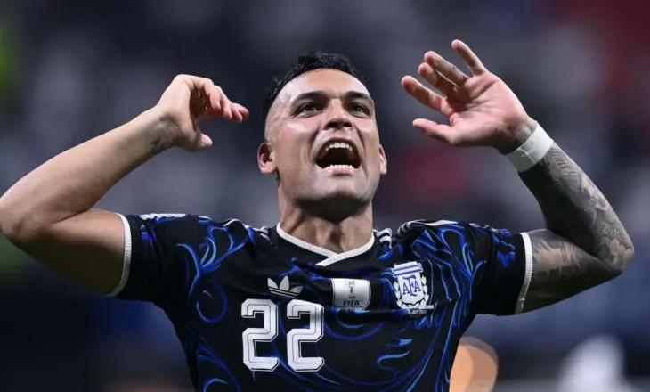 Lautaro hyn në historinë e Argjentinës, i treti në podium pas Messit dhe Batistutës