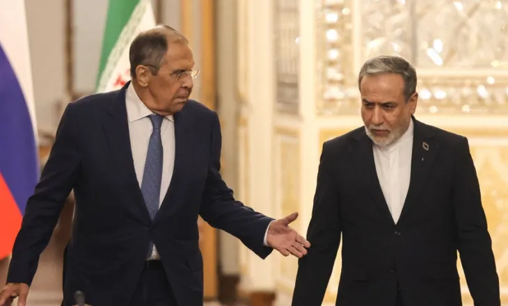 Lavrov në Teheran mes pyetjeve nëse Moska po e ndihmon Iranin në luftën me SHBA-në