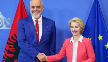 Lëvizja e madhe e KE/ Shqipëria dhe Mali i Zi me Komisionerë në Bruksel, ndodh për herë të parë në historinë e unionit