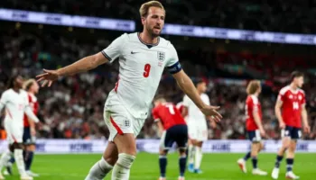 LIGA E KOMBEVE/ ANGLIA SHKATERRON 3 ME 0 ÇEKINE, KANE PROTAGONIST